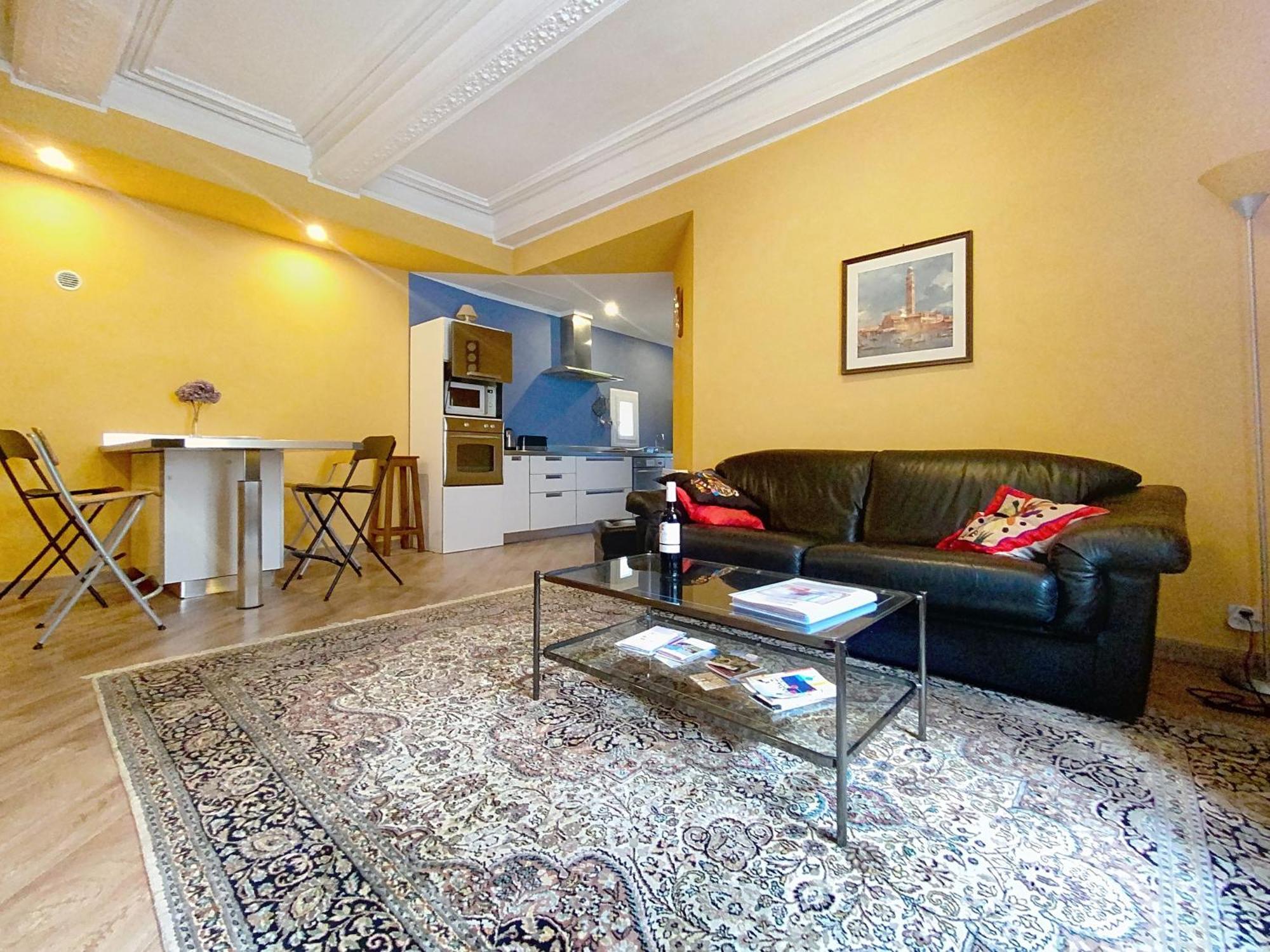 Residence Verdi - Appartements Meubles En Centre Ville Bédarieux Exteriér fotografie